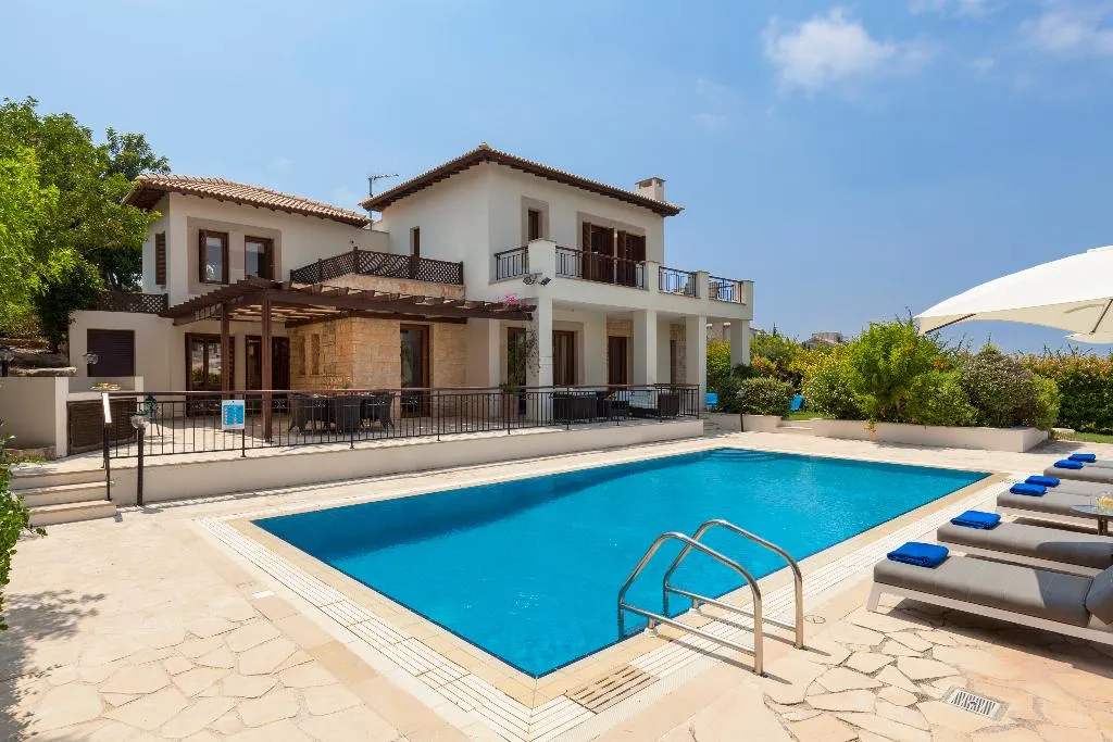 VILLA SUPERIOR THREE BEDROOMS Room, Aphrodite Hills Residences Superior Villas, Cyprus