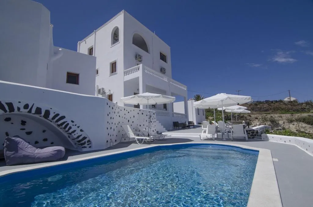 Sports and Entertainment, Belle etoile Villas, Santorini