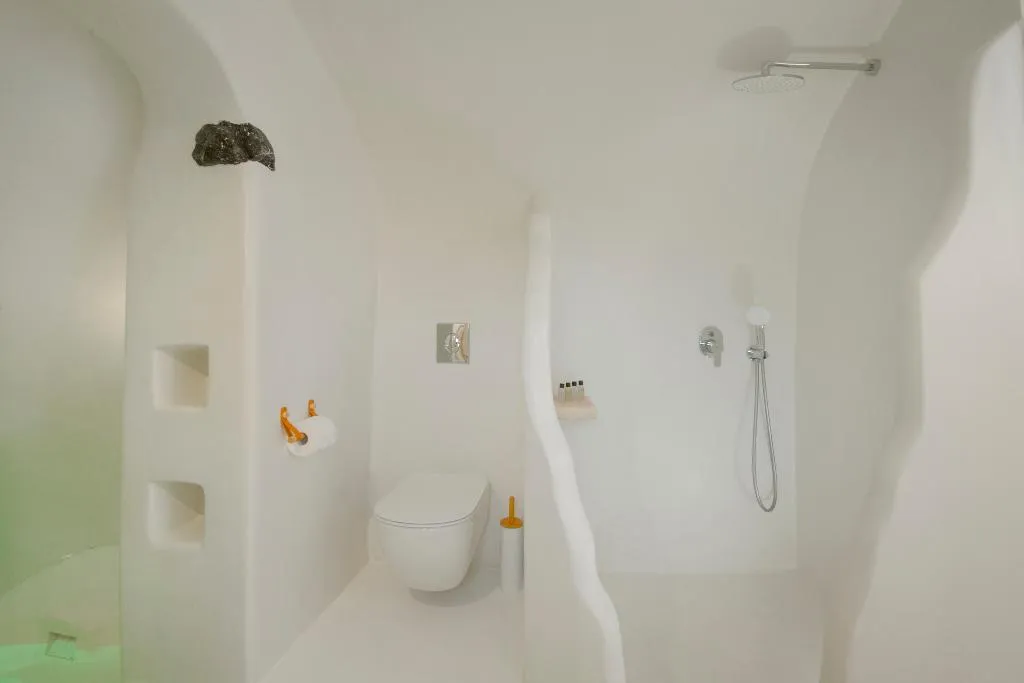 JUNIOR SUITE WITH JACUZZI Room, Nano Suites, Santorini