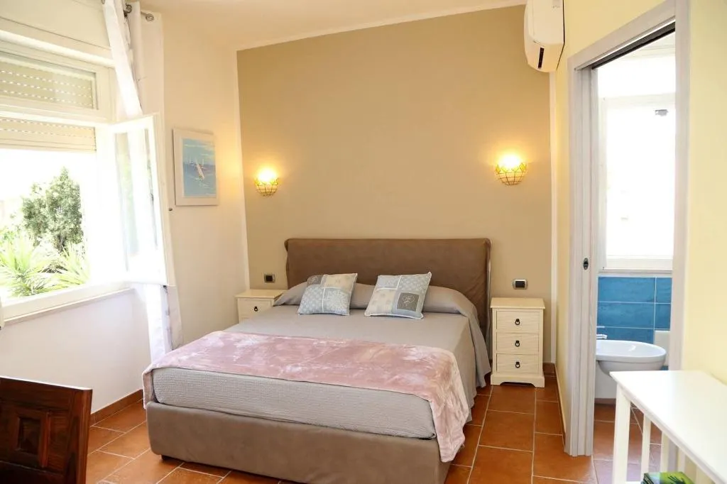 Room, B&B Villa Piana, Cagliari