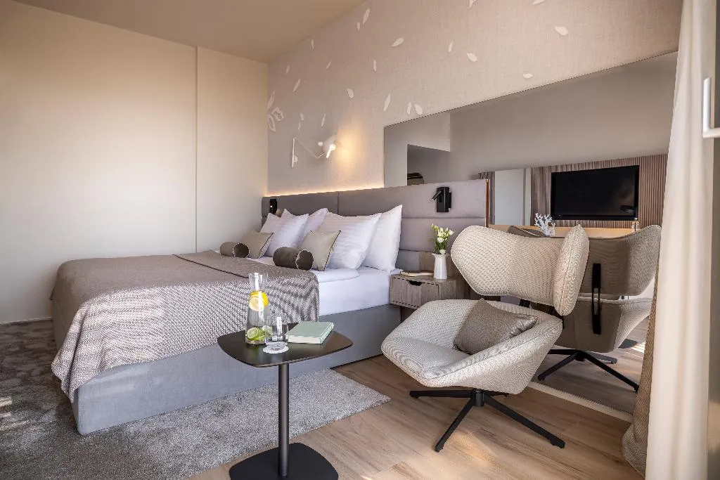 DOUBLE SUPERIOR WITH BALCONY Room, Valamar Lacroma Hotel 4*, Dubrovnik
