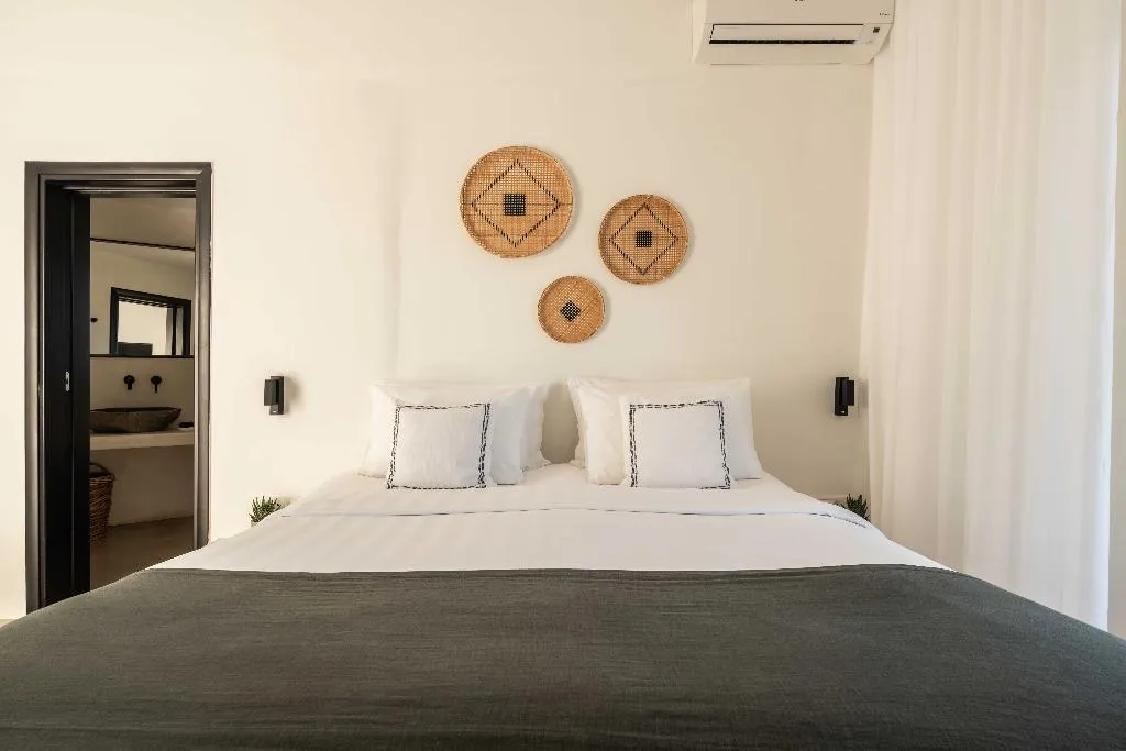 DOUBLE SUPERIOR Room, Rocabella Santorini Hotel & Spa, Santorini