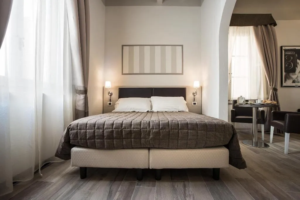 Room, B&B Dimore le Leopoldine, Florence