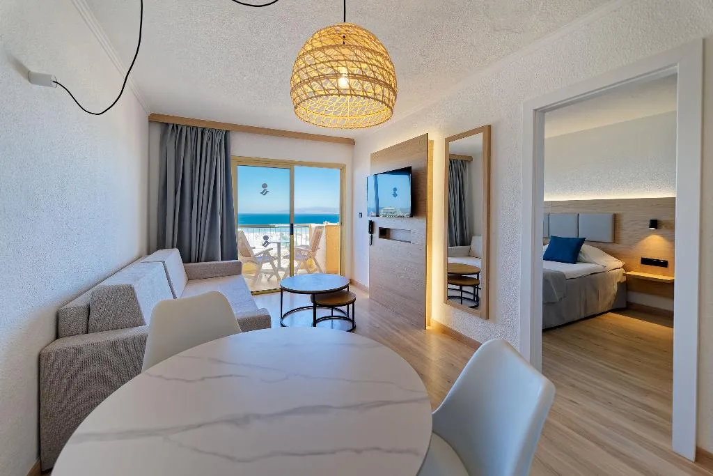 APARTMENT WITH BALCONY Room, Servatur Caribe, Tenerife