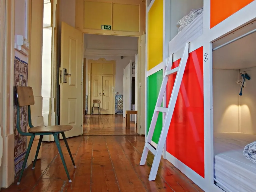 Bed in dormitory CAPACITY 8 Room, WOT New Lisbon Social, Lisbon