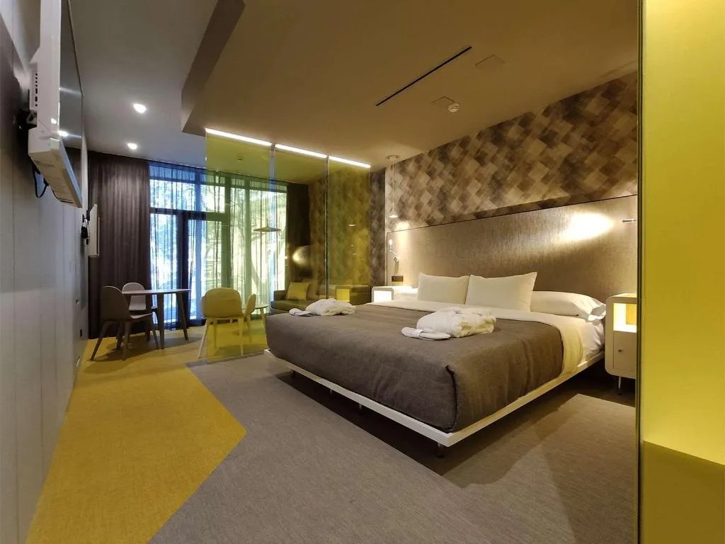 Room, Macia Sevilla Kubb, Seville