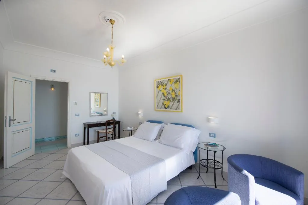 DOUBLE SEA VIEW Room, Maresca Hotel Praiano, Naples