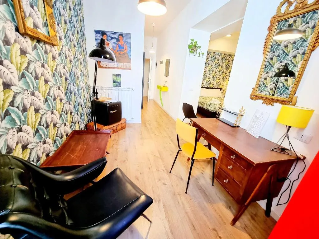 Room, Daily Napoli, Naples