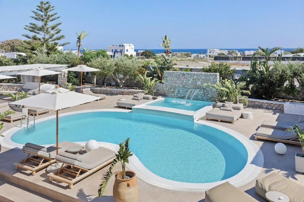 Pool, Orabel Suites, Santorini