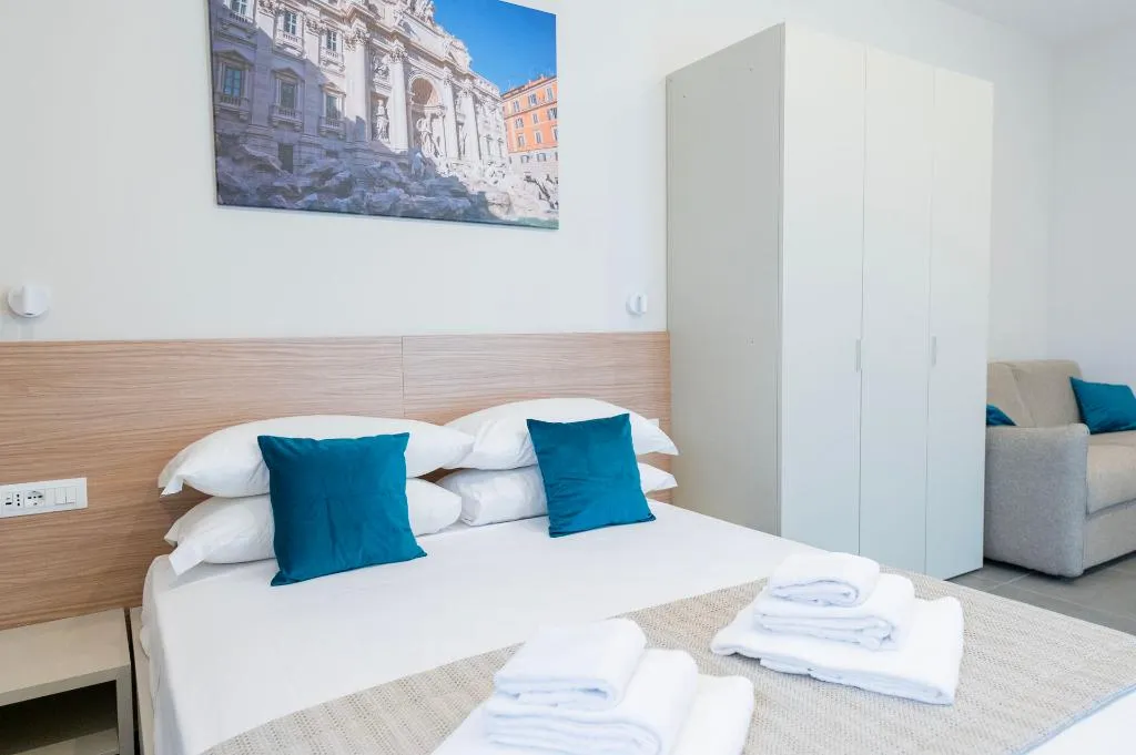 QUADRUPLE STANDARD Room, Imperium Suite Trevi, Rome
