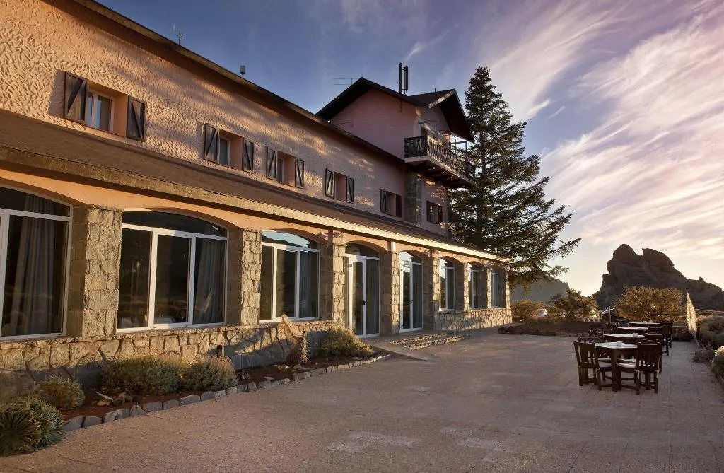 Terrace, Parador de Cañadas del Teide, Tenerife