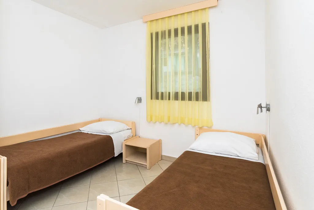 BUNGALOW CAPACITY 6 Room, Apartments Kanegra Plava Laguna, Istria