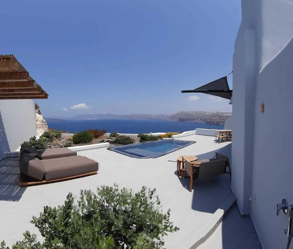 Room, Avatar Suites, Santorini