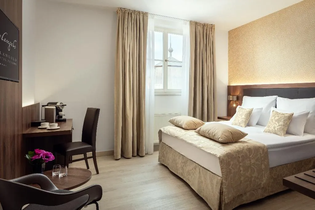 DOUBLE DELUXE Room, Michelangelo Grand Hotel, Prague