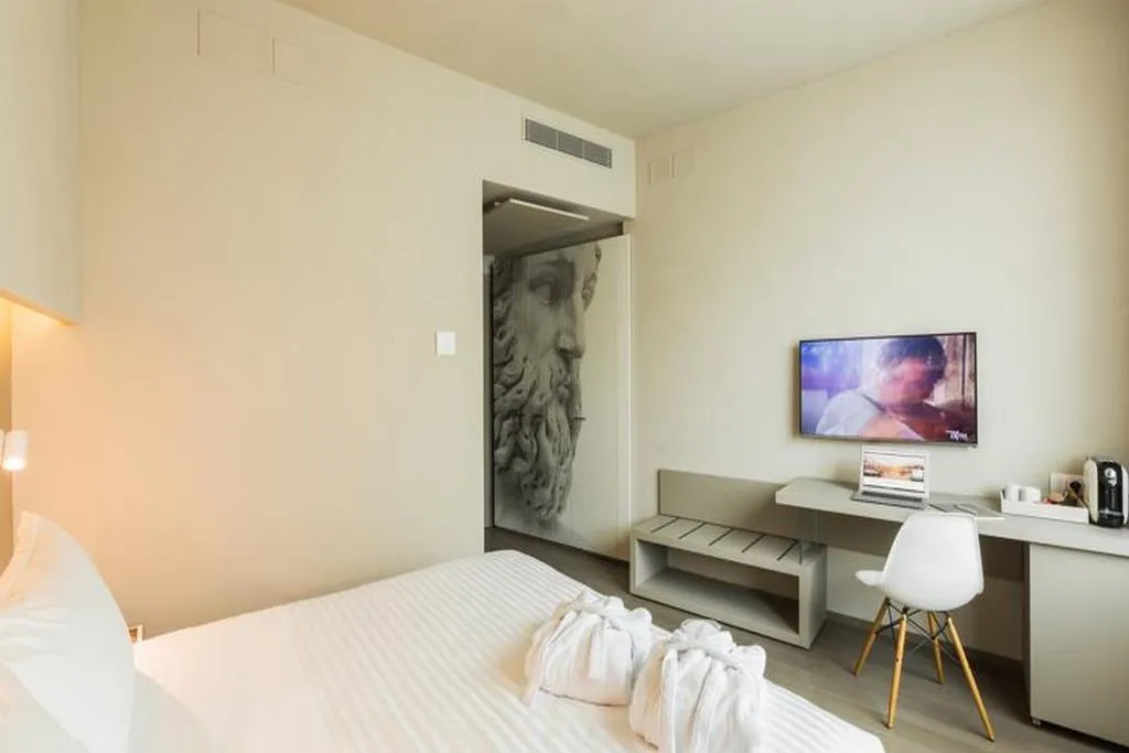 DOUBLE SUPERIOR Room, Hotel Glance In Florence, Florence