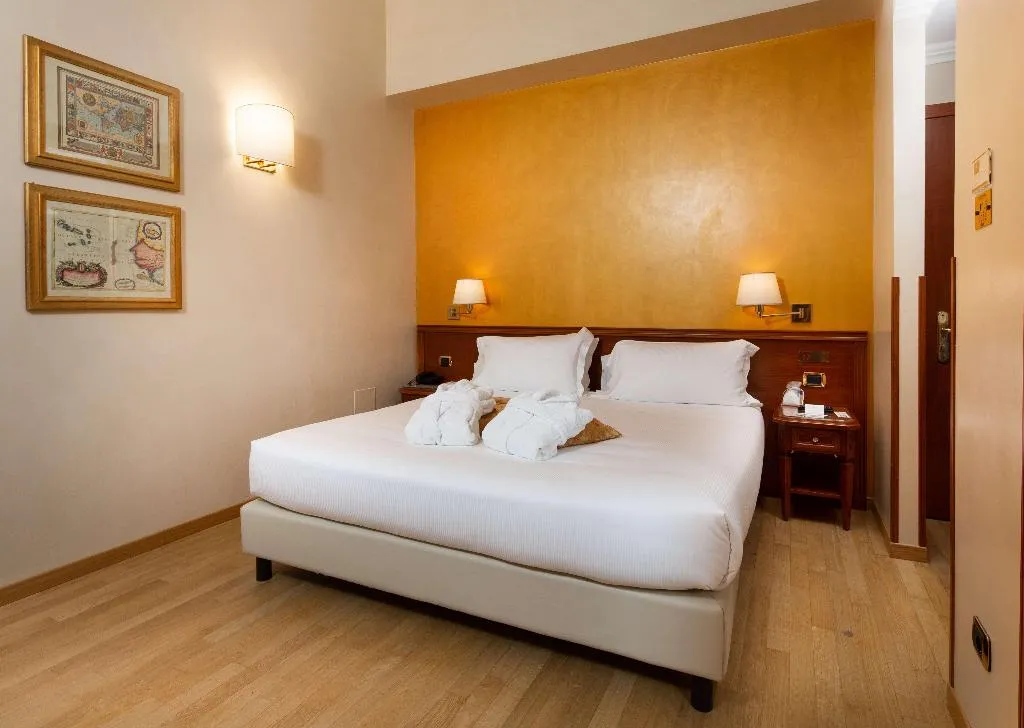 DOUBLE SUPERIOR Room, UNA HOTELS Galles Milano, Milan