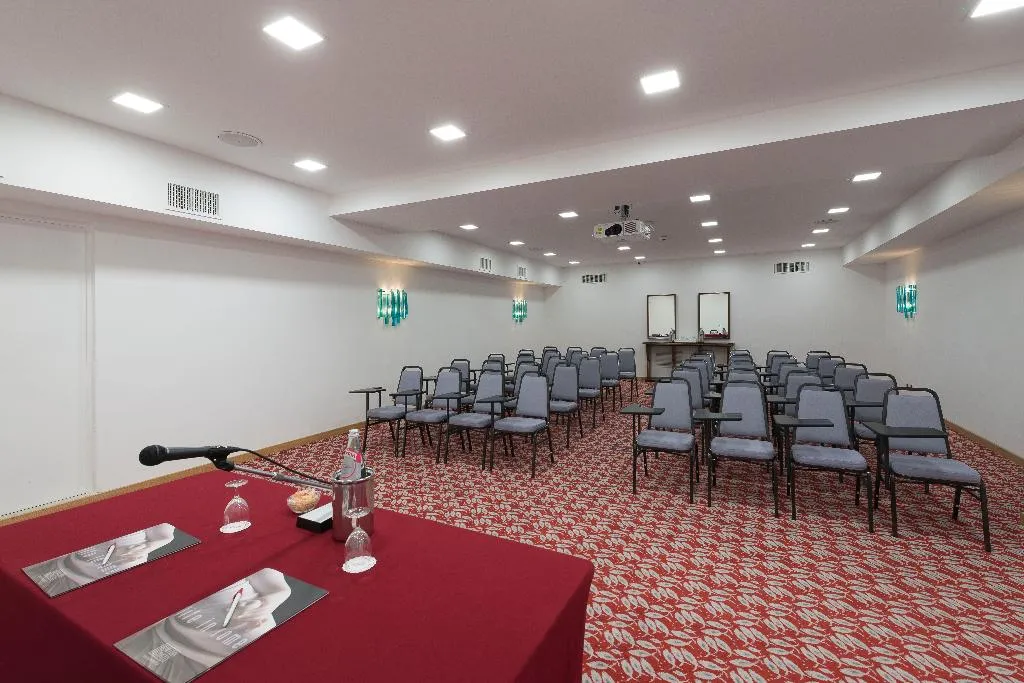 Conferences, Bettoja Hotel Mediterraneo, Rome