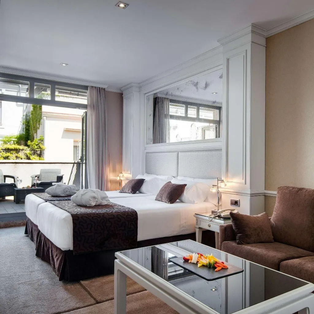 Room, VP Jardín de Recoletos, Madrid