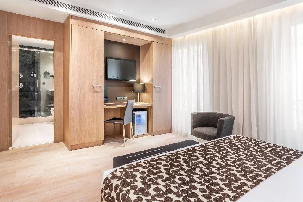 Double or Twin STANDARD Room, Catalonia Plaza Mayor, Madrid