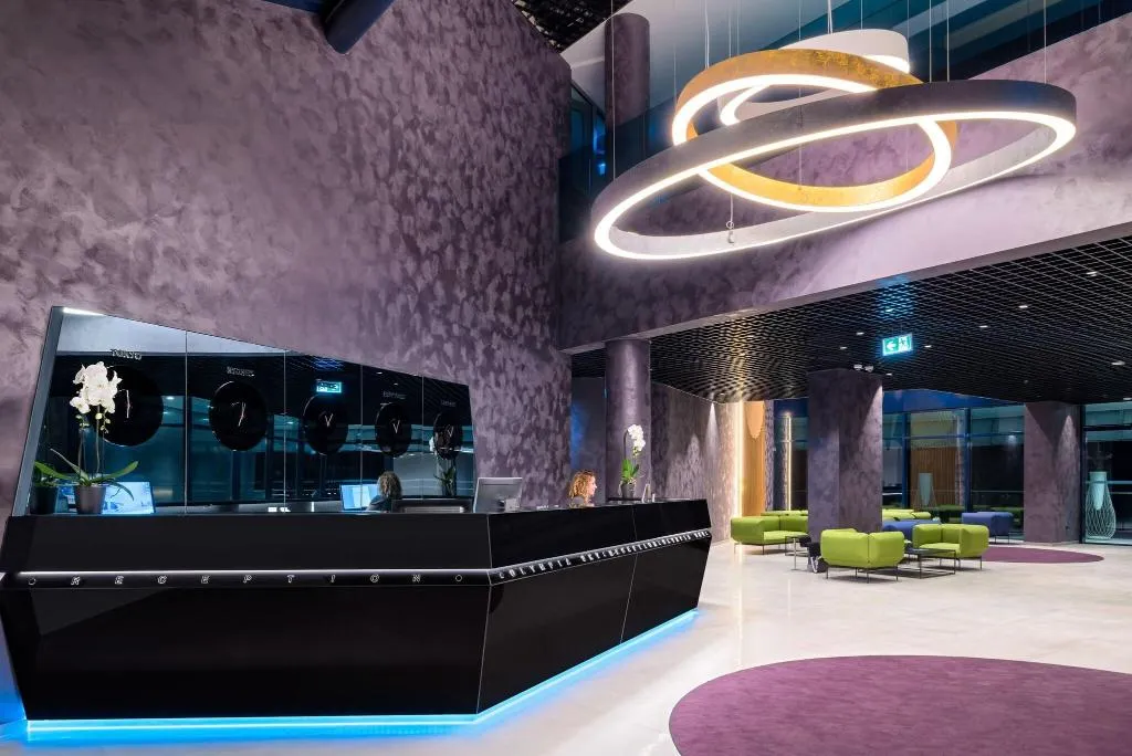 Lobby, Olympia Sky, Split