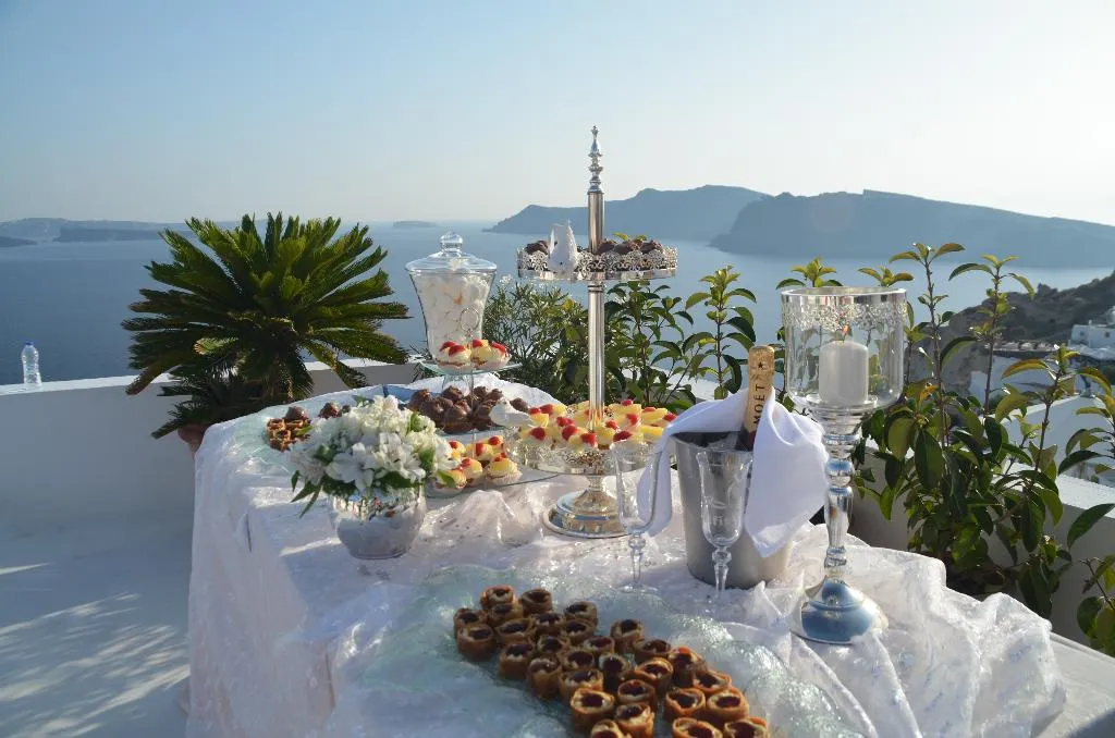 Conferences, Delfini Villas, Santorini