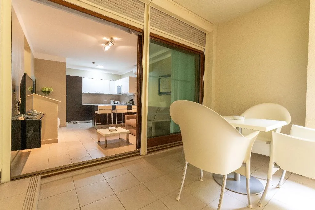 APARTMENT ONE BEDROOM Room, The Residence, Split