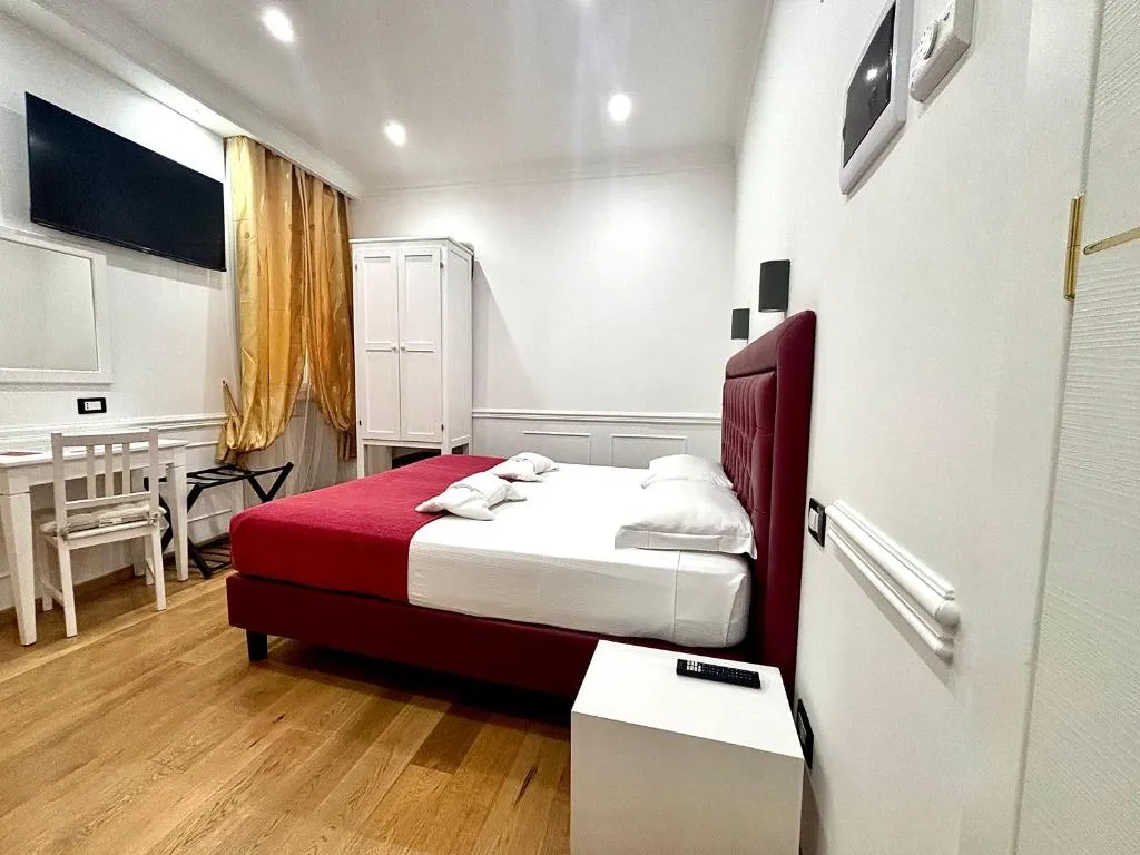 TRIPLE STANDARD Room, Domus Ester, Rome