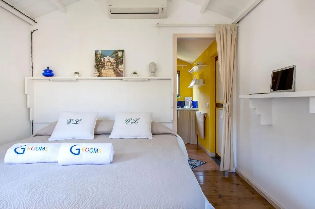 Room, Chalet Lidia, Naples