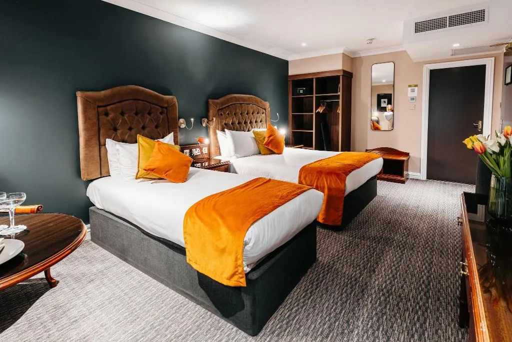 TRIPLE TWO BEDS Room, Drury Court Hotel, Dublin