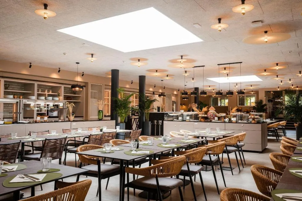 Restaurant, Mangia’s Brucoli Sicily Autograph Collection, Catania