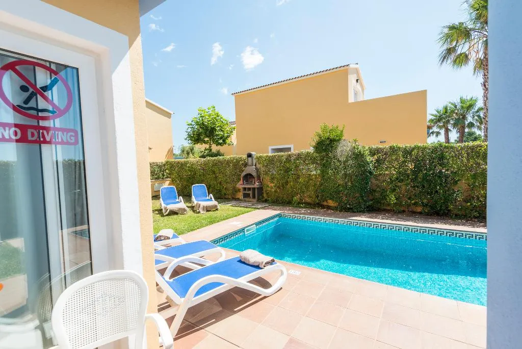 Pool, Amarillas, Menorca