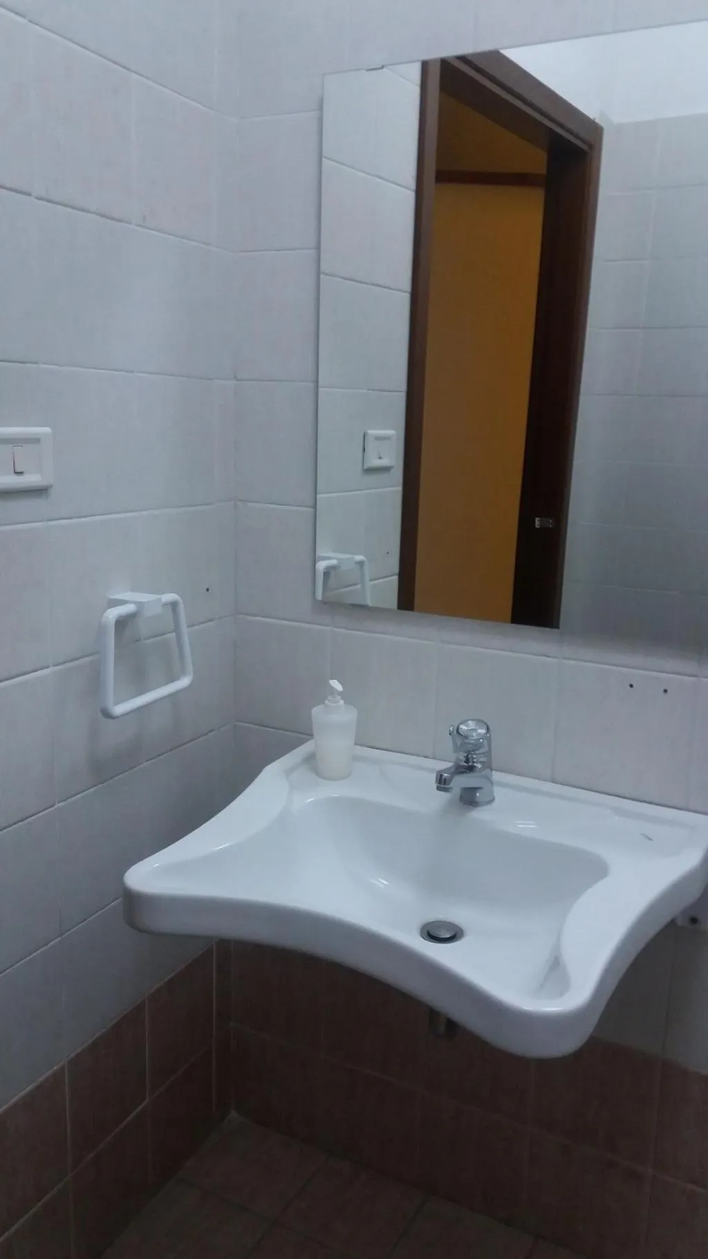 Room, B&B Central City, Naples