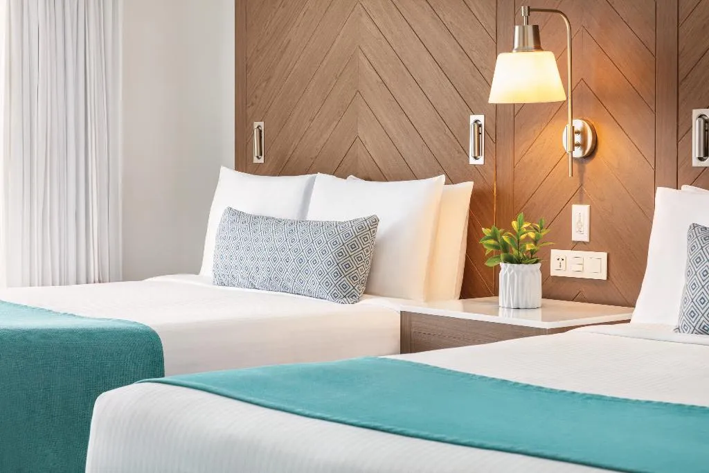 JUNIOR SUITE TWO QUEEN BEDS Room, Wyndham Alltra Playa del Carmen Adults Only All In, Playa Del Carmen