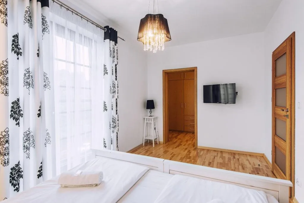 Room, City Lights Apartments, Krakow