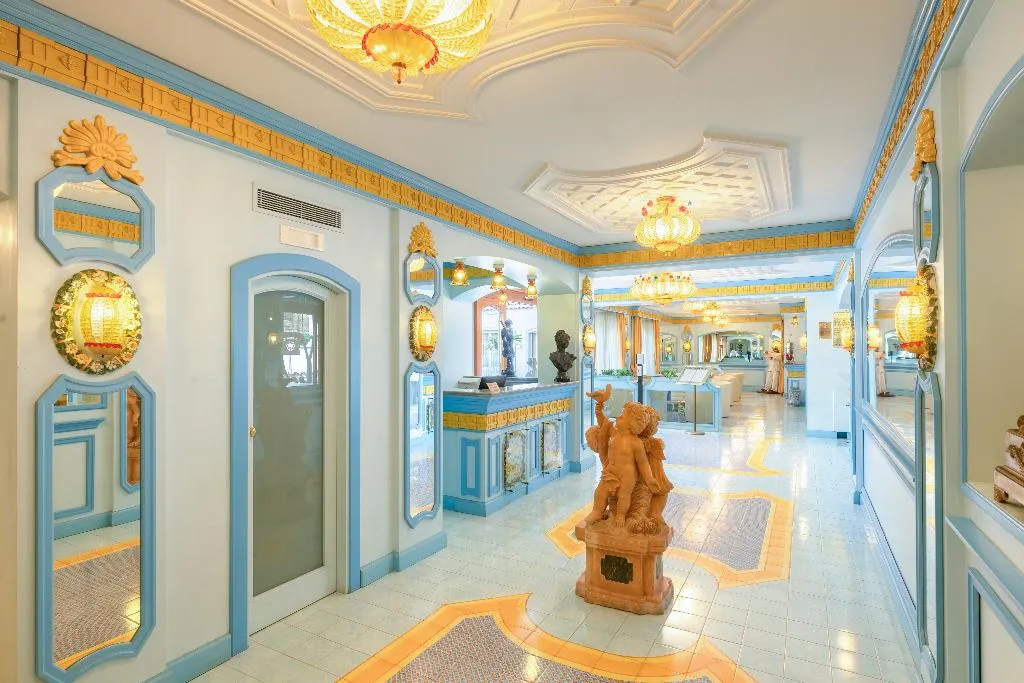 Lobby, Eliseo Park's, Naples