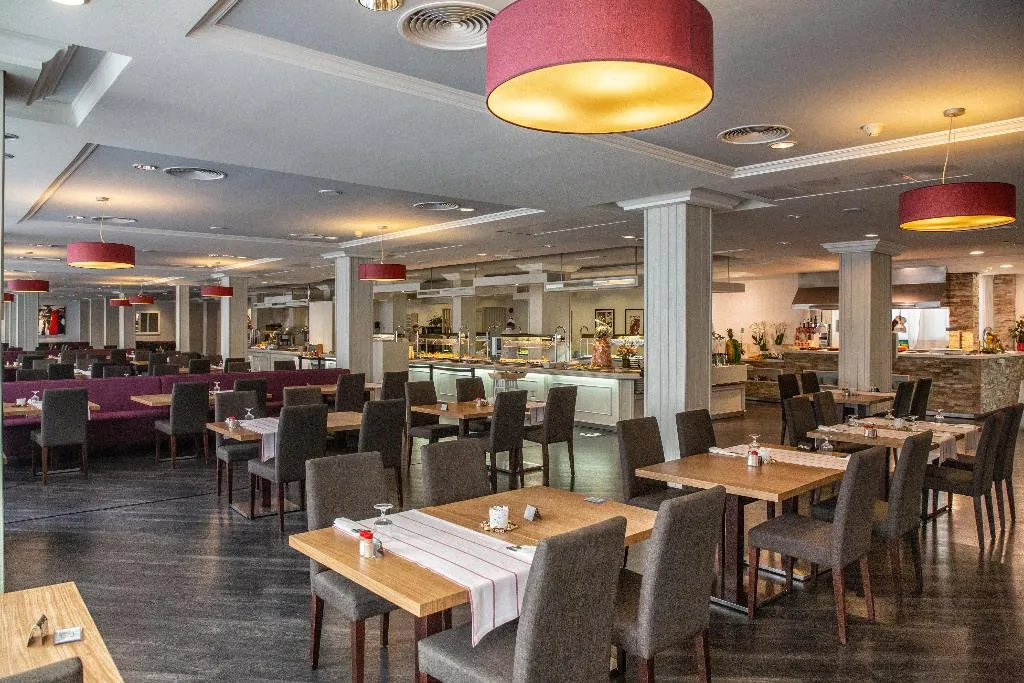 Restaurant, Hotel Calabona, Majorca