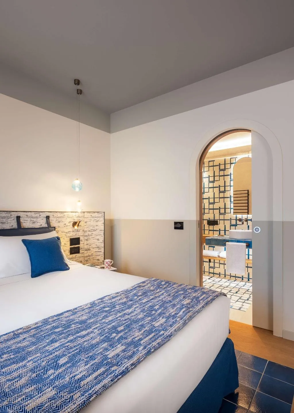 Room, Ara Maris, Naples