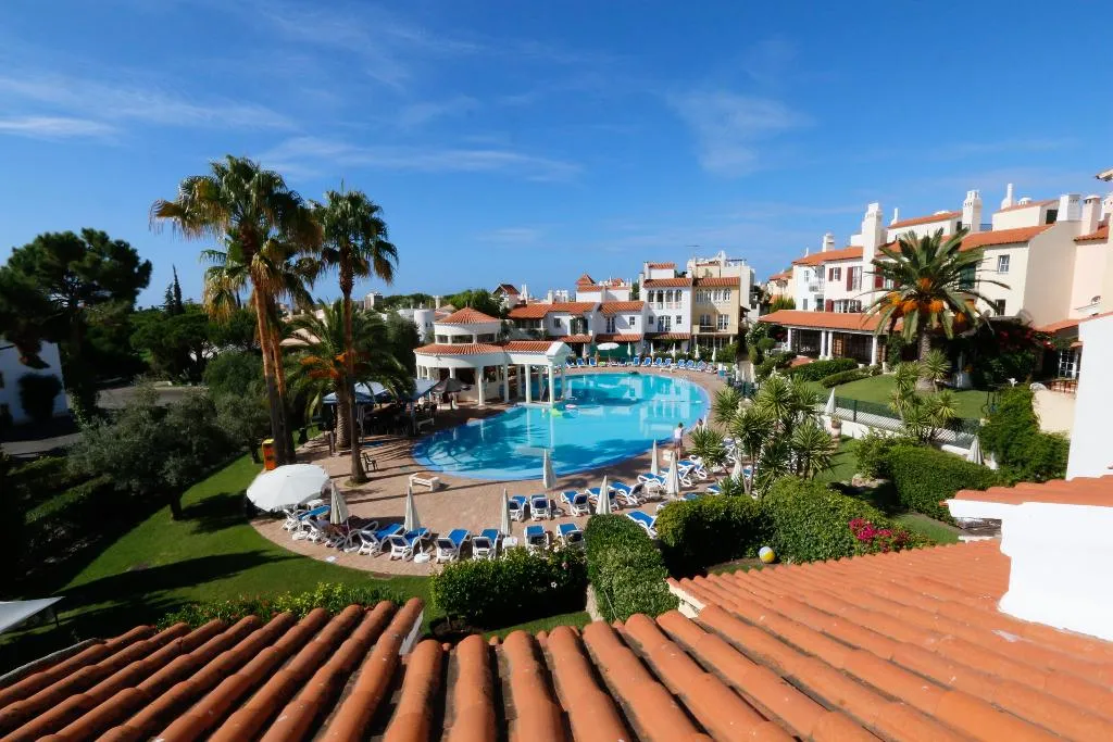 APARTMENT THREE BEDROOMS Room, Apartamentos The Old Village by Village 4u, Algarve