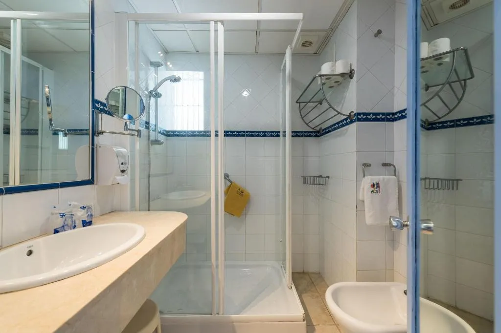 Room, El Paseo, Gran Canaria