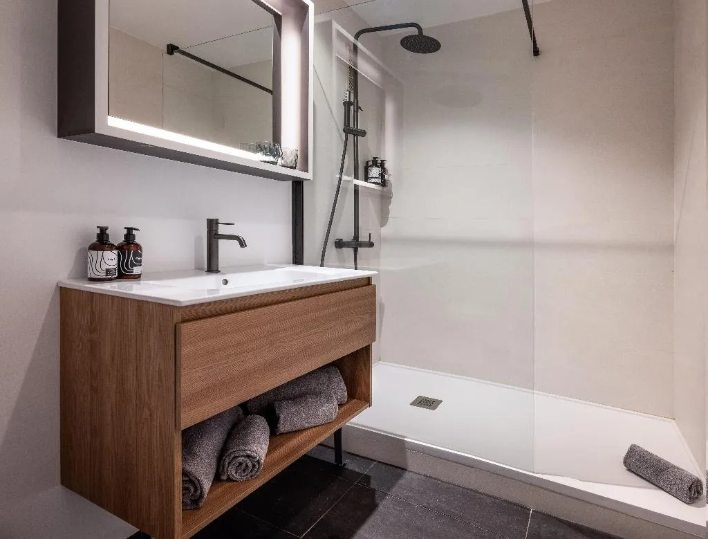 STUDIO KING SIZE BED Room, Innside Barcelona Aeropuerto, Barcelona