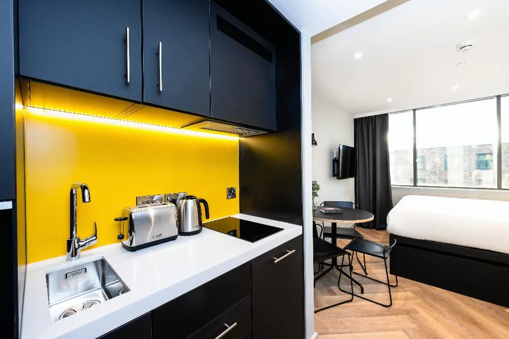 STUDIO STANDARD Room, Staycity Aparthotels Tivoli, Dublin