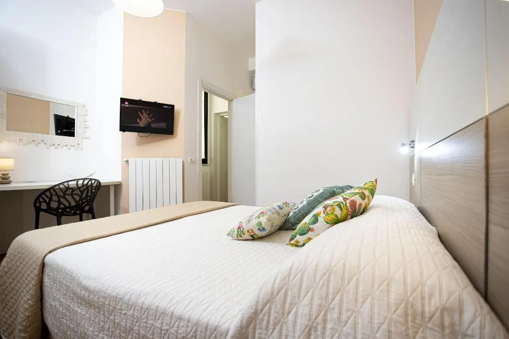 Room, Trapani Home, Palermo