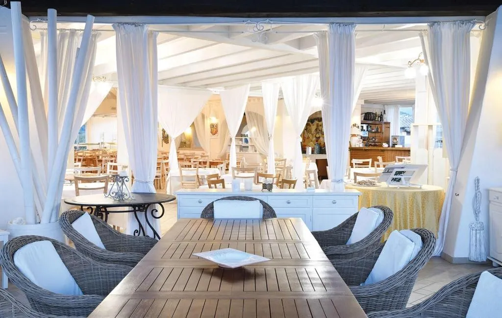 Restaurant, Baia Del Porto, Olbia