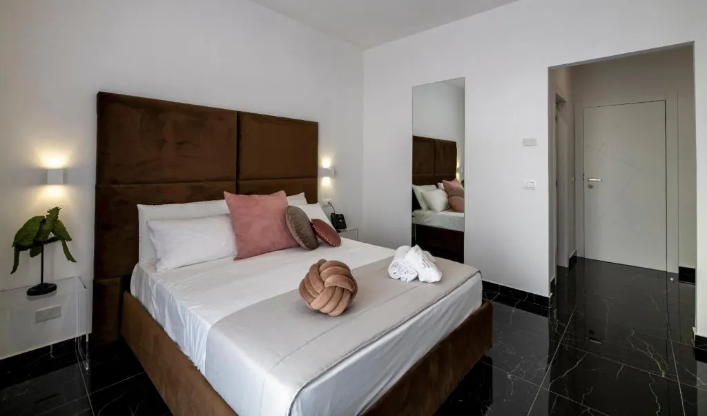 Double or Twin STANDARD Room, Hotiday Pozzuoli, Naples