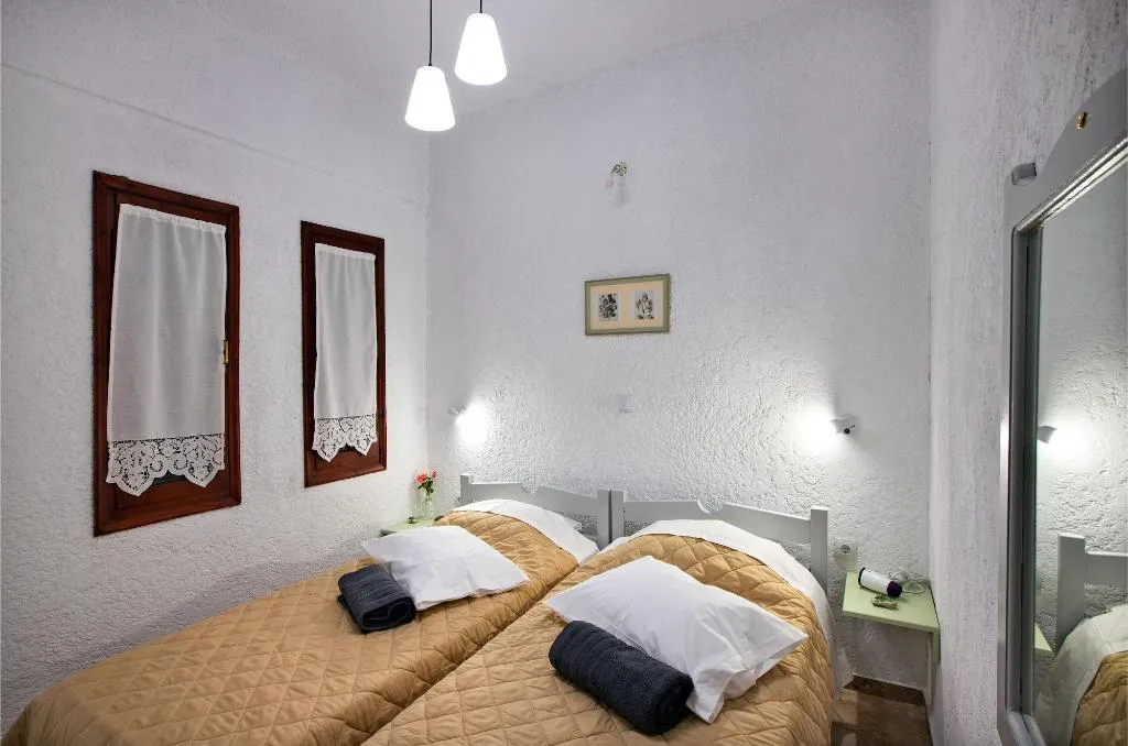 Room, New Aurora Apts Studios, Crete