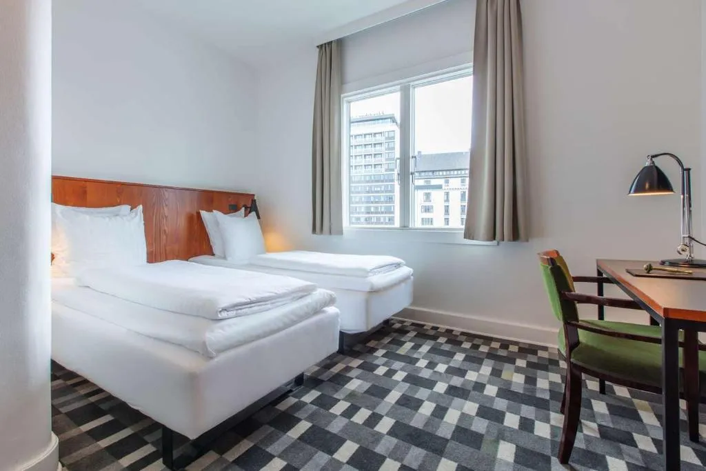 TWIN STANDARD Room, Hotel Astoria BW Signature Collection, Copenhagen