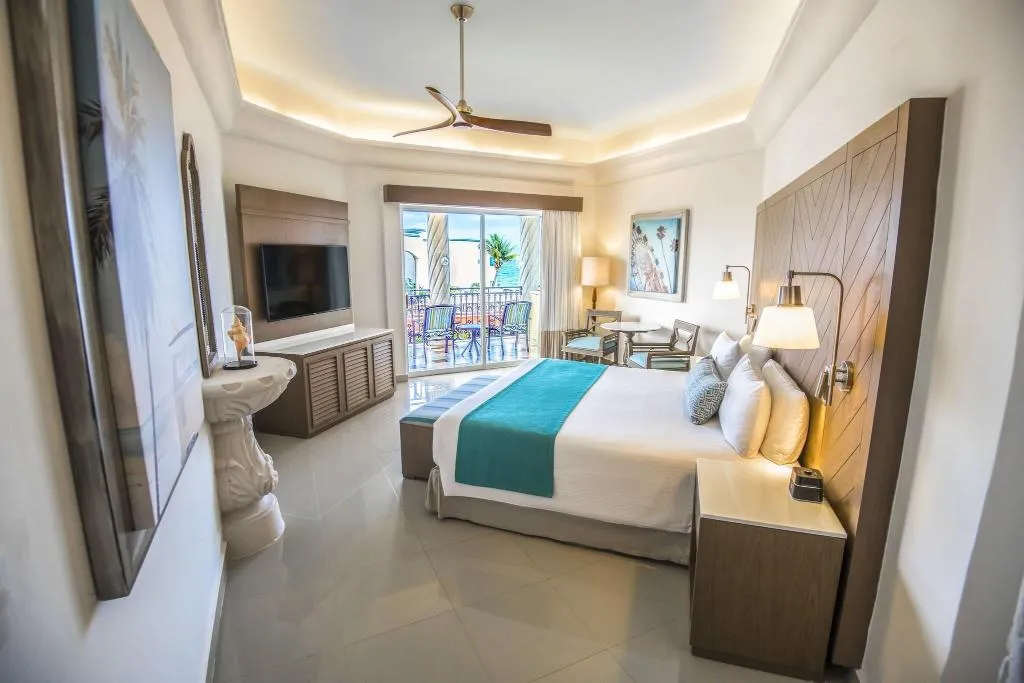 Room, Wyndham Alltra Playa del Carmen Adults Only All In, Playa Del Carmen