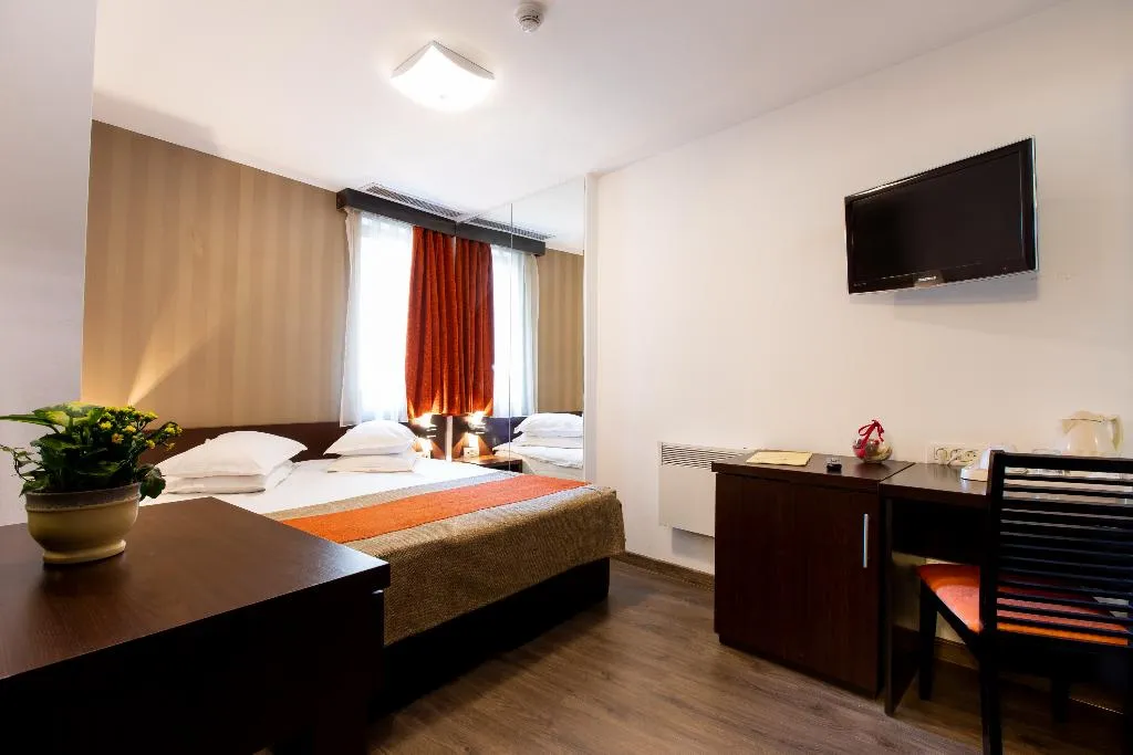 DOUBLE ECONOMY Room, Duke Armeneasca, Bucharest