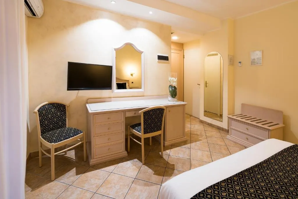 DOUBLE SINGLE USE WITH BALCONY Room, Sant Alphio Garden Hotel & SPA, Catania