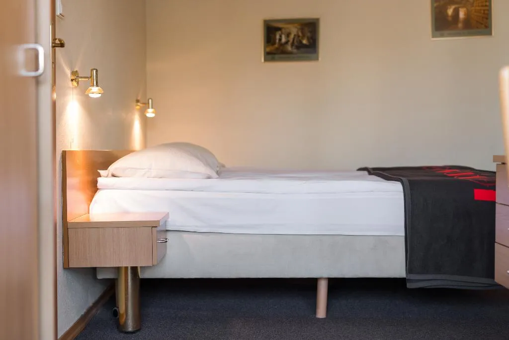 DOUBLE STANDARD Room, Jordan Guest Rooms, Krakow